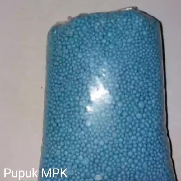 Pupuk Tanaman MPK Biru 500 Gram untuk Pertumbuhan Tanaman Hias dan Buah