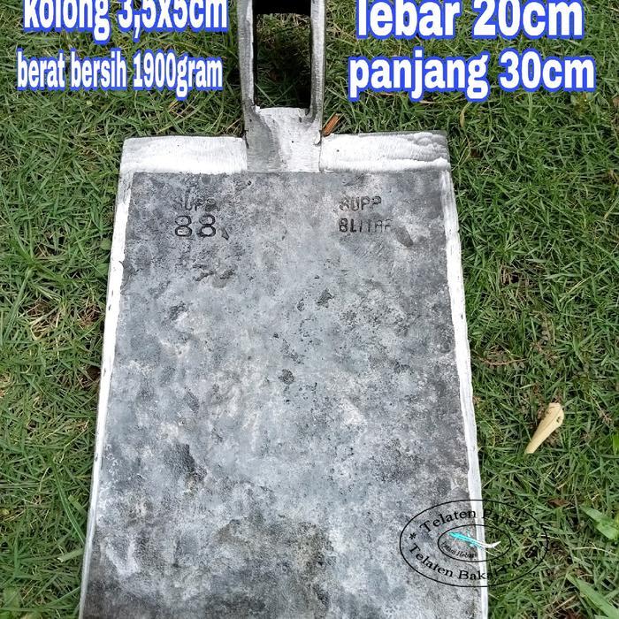 Pacul Blitar Cap 88 Supri Cangkul Kualitas Unggul Wojo Isen Tajam dan tidak mudah nempel tanah