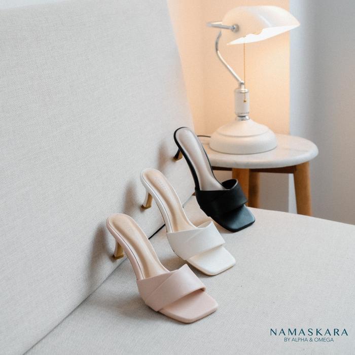 Donatello - - Lalisa Sendal Heels Wanita Hak 7Cm