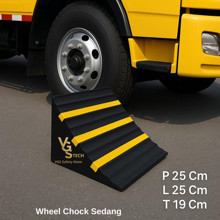 Wheel Chock Besar Ganjalan Ban Mobil Truck / Container Anti Slip
