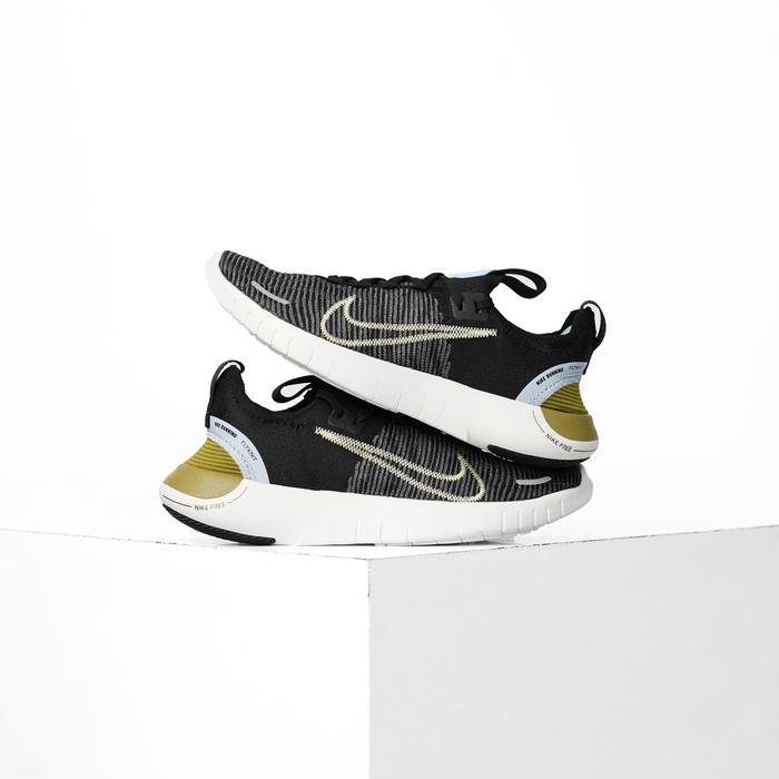 Sepatu Sport Women NIKE Free RN Flyknit NN Black [DX6482 006] Original