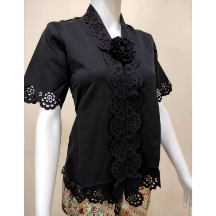Atasan Kebaya Encim Moderen Lengan Pendek Warna Hitam Charlotta