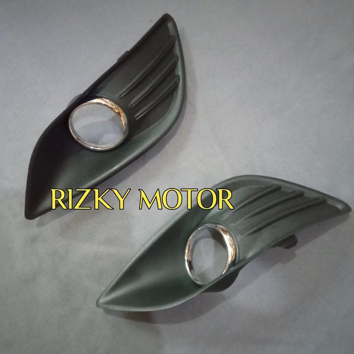 New Cover Foglamp 1 Set Lh Rh Ford Focus Mk2 Kode Azz75