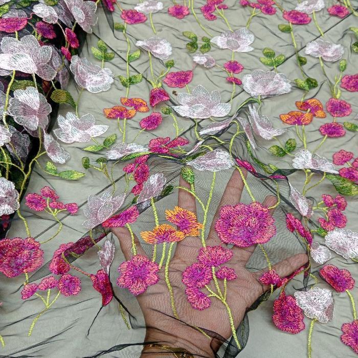 NEW PORODUK BAHAN/KAIN TILE GARDEN BUNGA MAWAR KOMBINASIAN TILE HITAM(ONLY WARNA HITAM