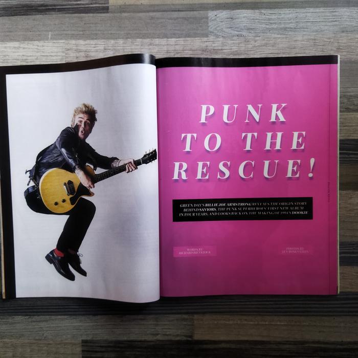 Jual MAJALAH GUITAR WORLD COVER BILLIE JOE ARMSTRONG GREEN DAY