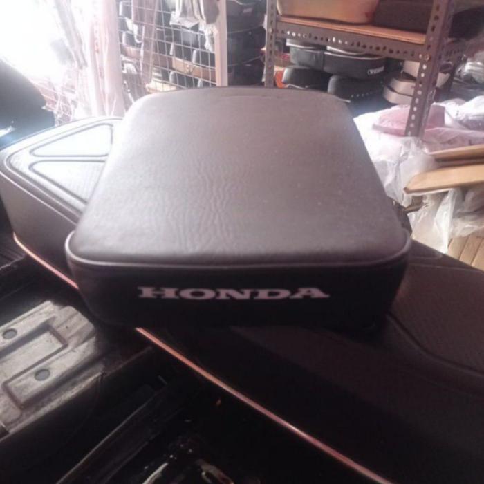Jok pisah C70 c50 belakang