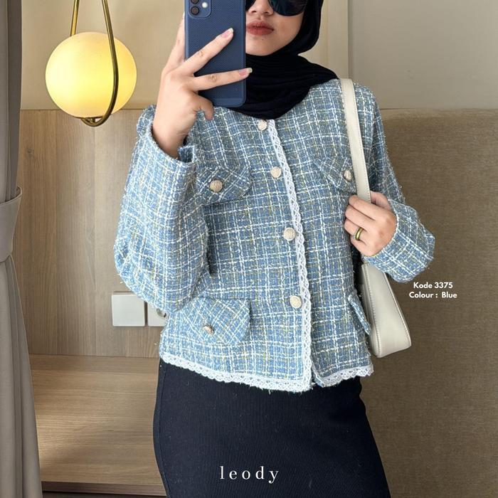 Tweedy Blazer By Leody