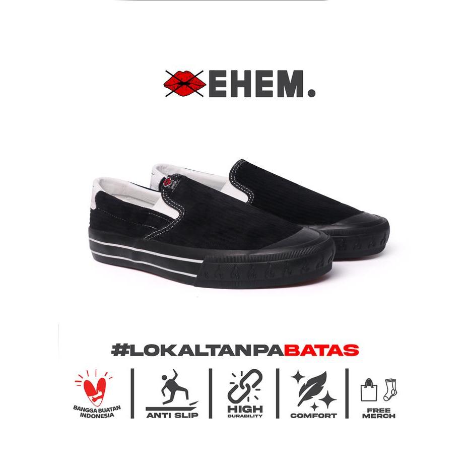 Donatello - Ehem - Sepatu Sneakers Unisex Pria Wanita Slip On Corduroy Black Flat Shoes Kerja
