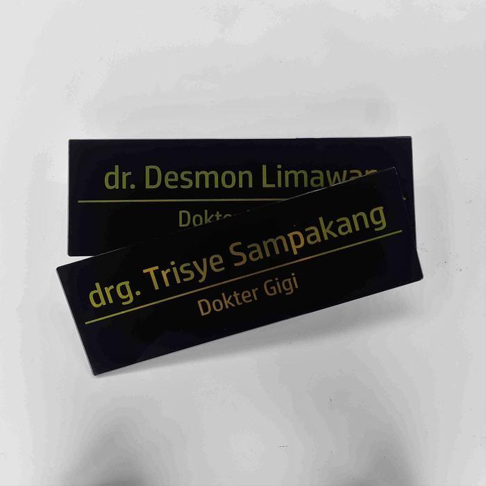 Akrilik Nama Dokter