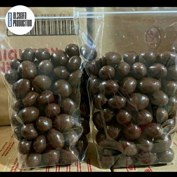 Coklat Vanhouten Dark Almond Chocolate