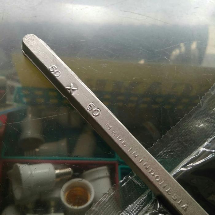 Timah Batang batangan 50x50 kecil merk Pancing