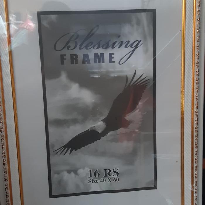bingkai foto / frame foto / pigura foto 20RS 40x60 Ukir white