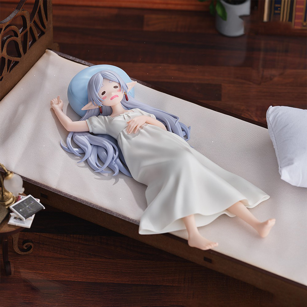 Frieren Anime Figures Anime Figures & Statues Home Decor Ornaments Festival Gifts & Collectibles