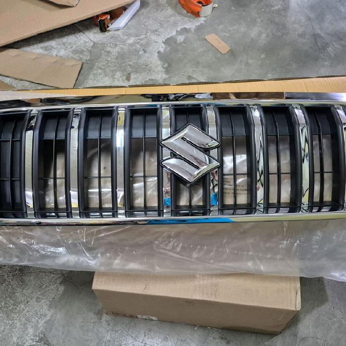 Grille Gril Depan ATAS suzuki Sx4 S-Cross Tipe 2 Original SGP