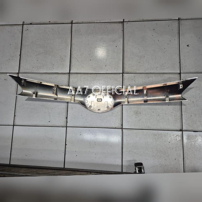Populer List Chrome Ornamen Grill Depan Avanza Veloz Xenia 2016 2017 2018 Terlaris