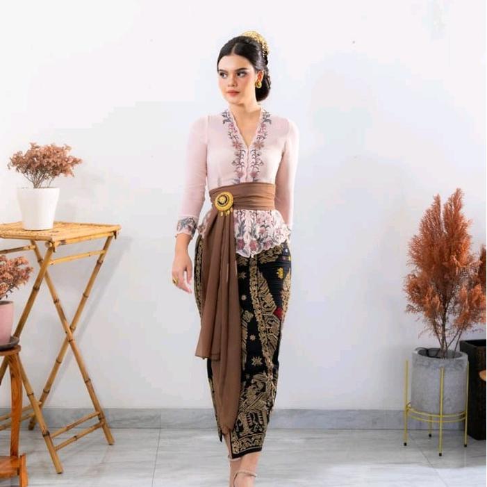 Kamen Songket Motif Wayang Benang Sarung Bordir Bawahan Wanita Pria Bali Bahan Semi Endek Nyaman Dan