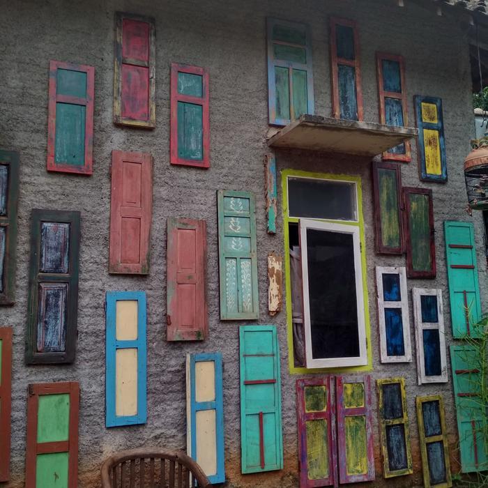 Hiasan Dinding Jendela Jati Jadul Antik