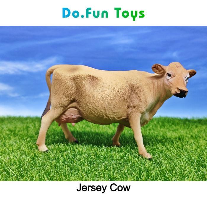 Female Jersey Cow Animal Figure / Mainan Miniatur Sapi Jersey Betina
