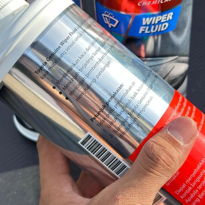 Air Wiper Pembersih Kaca Mobil/ Wiper Fluid Anti Gores & Mencegah Lumut No Part O8808-80060 Original