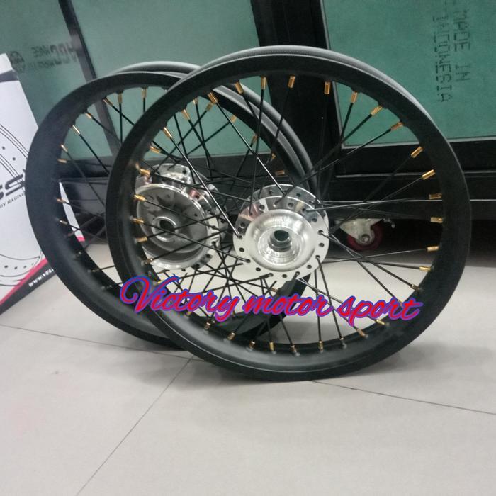 velg RX king v Rossi ring 18 215 250 velg set jari jari RX king