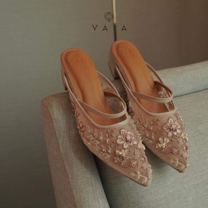 Vaia Sepatu Heels Wanita Andhita 4 Cm