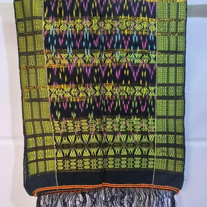 uis nipes pakaian adat karo