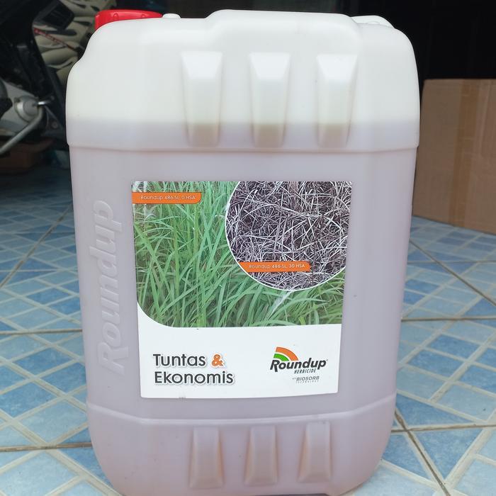 Roundup 20 Liter Obat Racun Rumput Daun liar