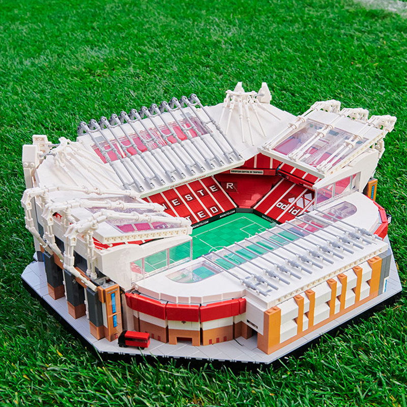 LEGO Creator Manchester United Old Trafford Stadium Set 10272 10272