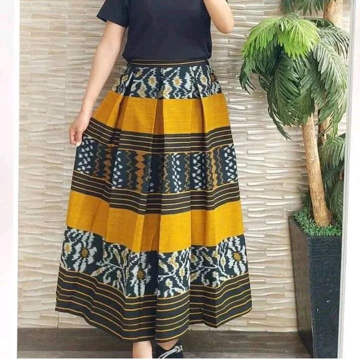 Lipit Tenun Wanita Rok Panjang Tenun Motif Bunga Kuning Pinggang Karet Casual Wanita - Lipit Wiru Pa