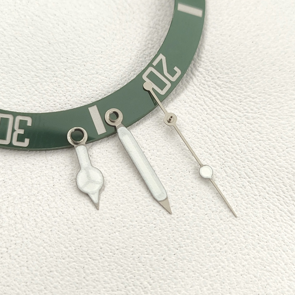 Suitable for Rolex Submariner watch hands, model 3135, with blue-green luminous color Watch hands