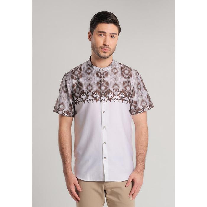 MOC Batik Shanghai Kemeja Batik Pria Lengan Pendek Kerah Shanghai Warna Cokelat Ukuran S Batik Shang