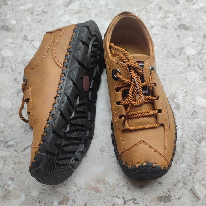 Eiger - Prelesty Musim Panas Klasik Outdoor Sepatu Hiking Gunung Pria Cowok Mendaki Touring Kulit
