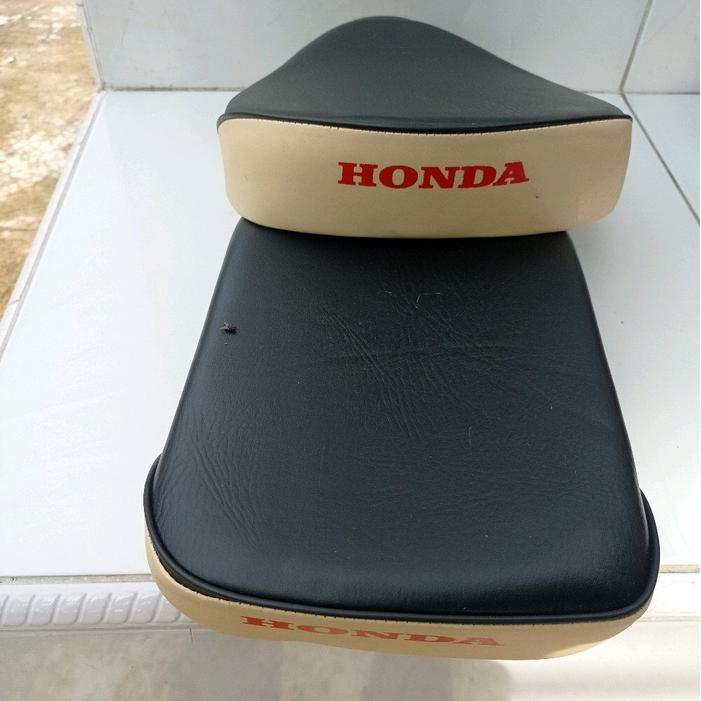 Jok Pisah Depan Belakang Honda C70 C700 Alas Besi - Pilih Warna Sesuai Keinginan - Motorcycle