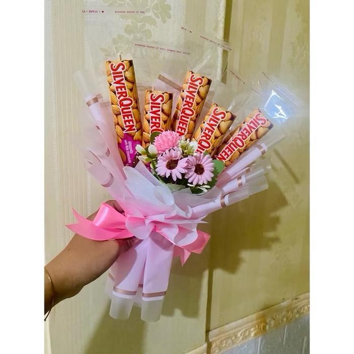Buket Coklat Silverqueen Bengbeng Gift Tbk