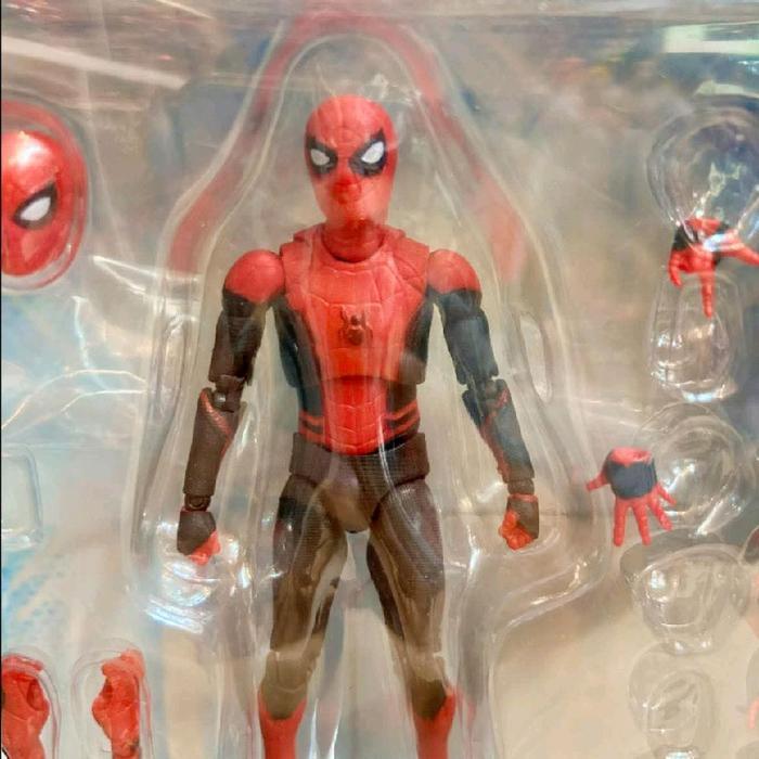 HOT SALE MAINAN MAFEX ACTION FIGURE SPIDERMAN FAR FROM HOME MAFEX 113 RECAST MAFEX DETAIL