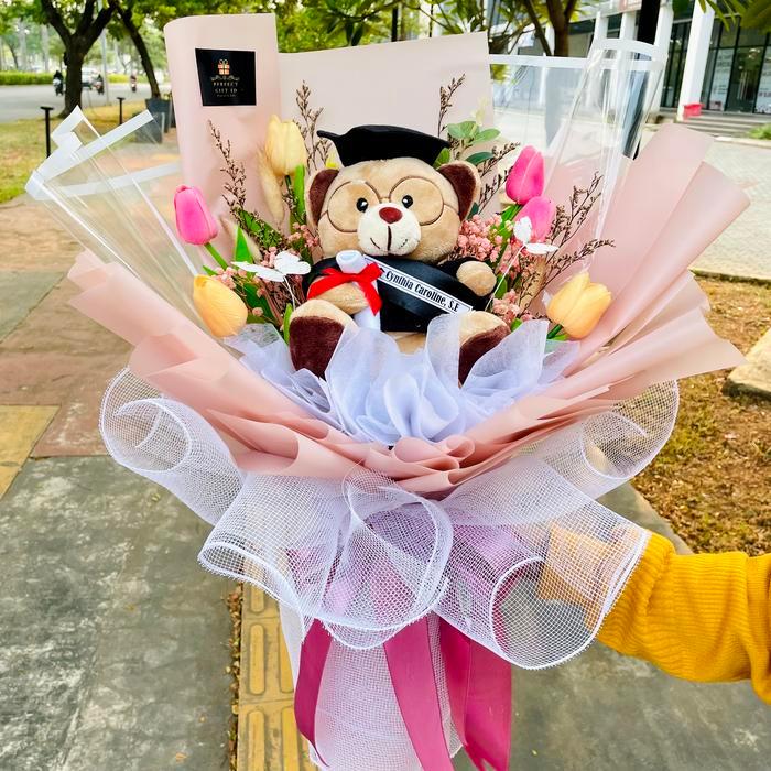 Buket Bunga Artificial Buket Wisuda Hadiah Graduation / Buket Bunga Graduation
