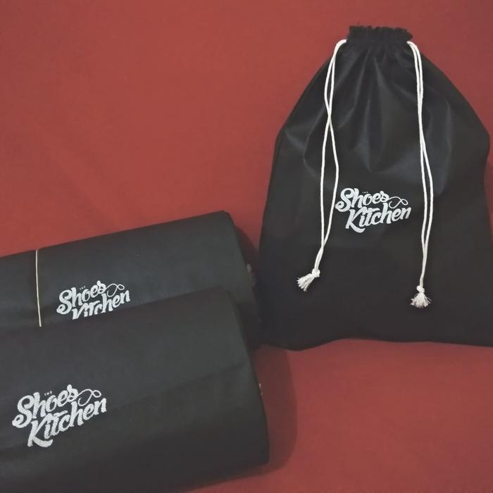 Organizer dustbag sepatu Modern