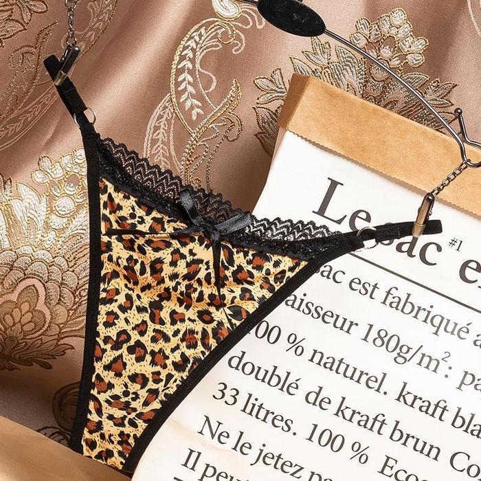 Celana Dalam Wanita Renda Leopard Seksi Bahan Es Sutra Panty Sexy CD Wanita Loreng
