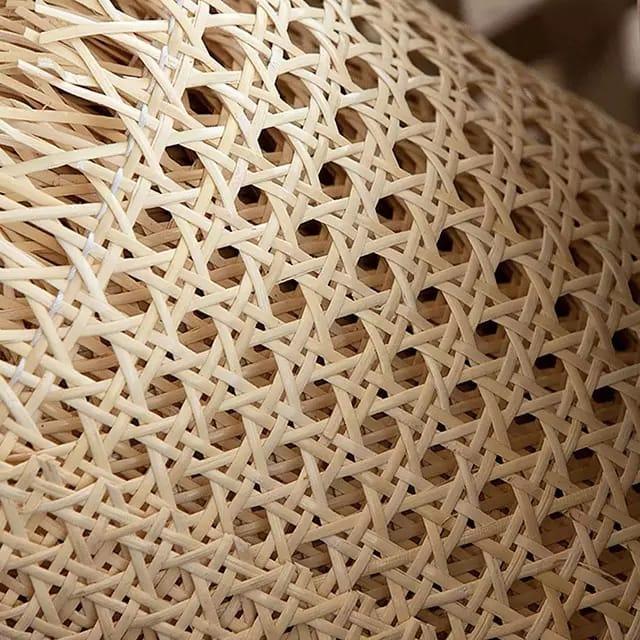 Rotan - Anyaman Rotan Alami Lembaran/Rotan Kulit Alami Tbk