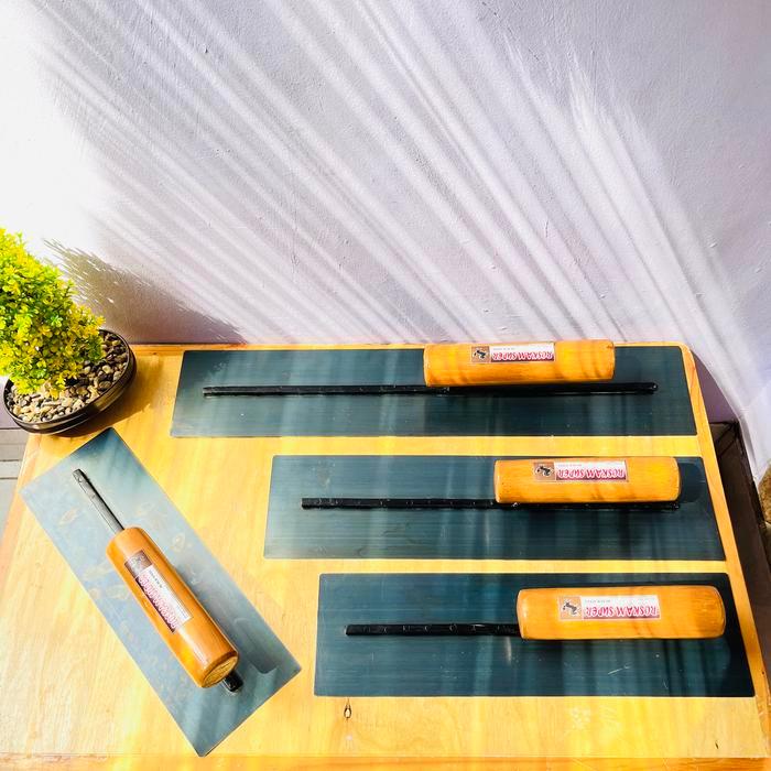 Terbaru Raskam Atau Roskam Plat Baja 30Cm ( Alat Acian Tembok )