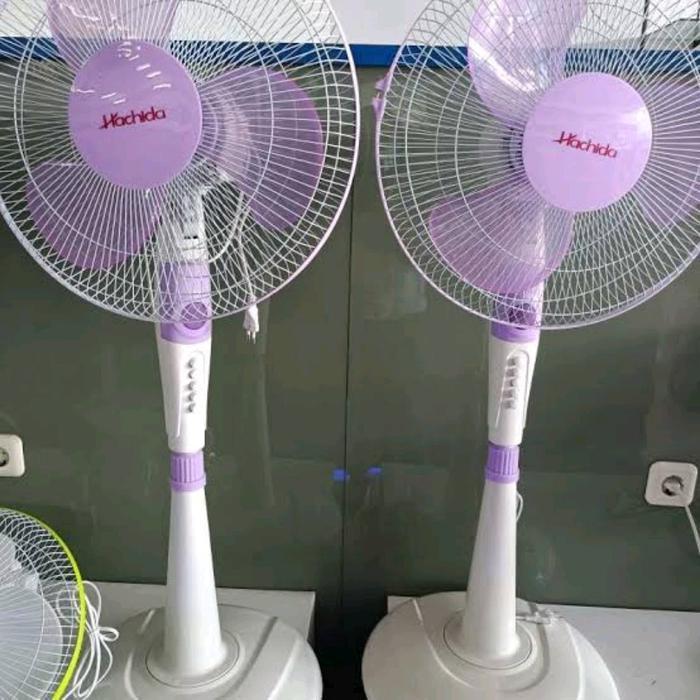 "New" kipas angin berdiri hachida
