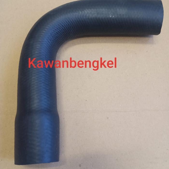 Selang radiator atas/Radiator hose up FUSO GANJO PS220