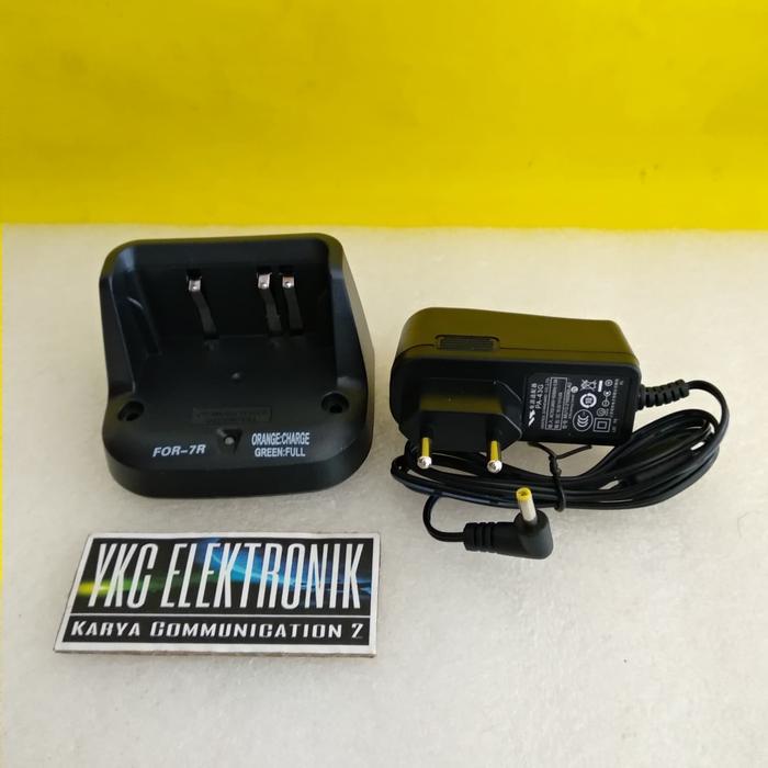 Ada Stok CHARGER YAESU VX5 VX6 VX7 VX7R