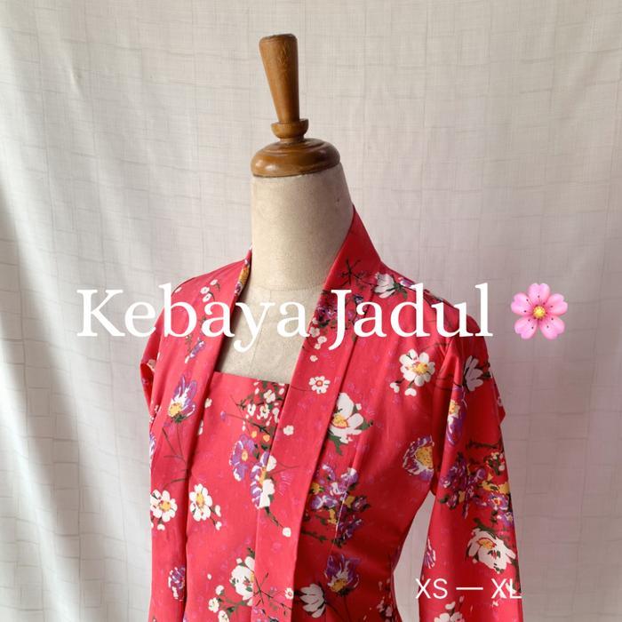 Loewes Kebaya Tunik Modern Kutubaru Jadul Bunga Floral Kutu Baru Casual Lengan Panjang Vintage