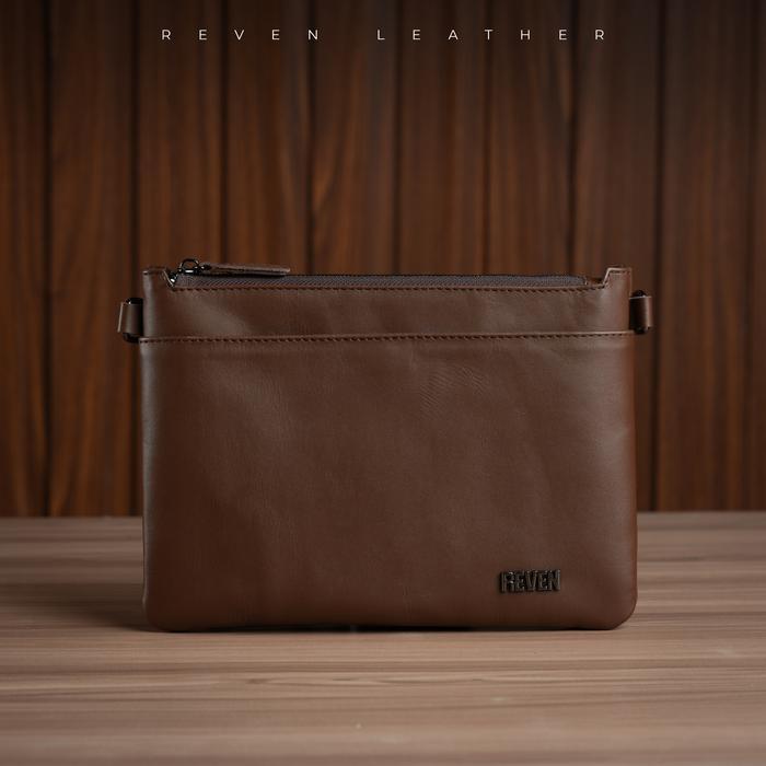 Reven Leather Adam Clutch – Handbag & Slingbag Kulit Sapi Free Random Gift - Coklat
