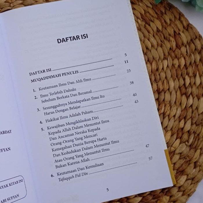 Kitab Ilmu Ustadz Abdul Hakim Bin Amir Abdat Hafizhahullah