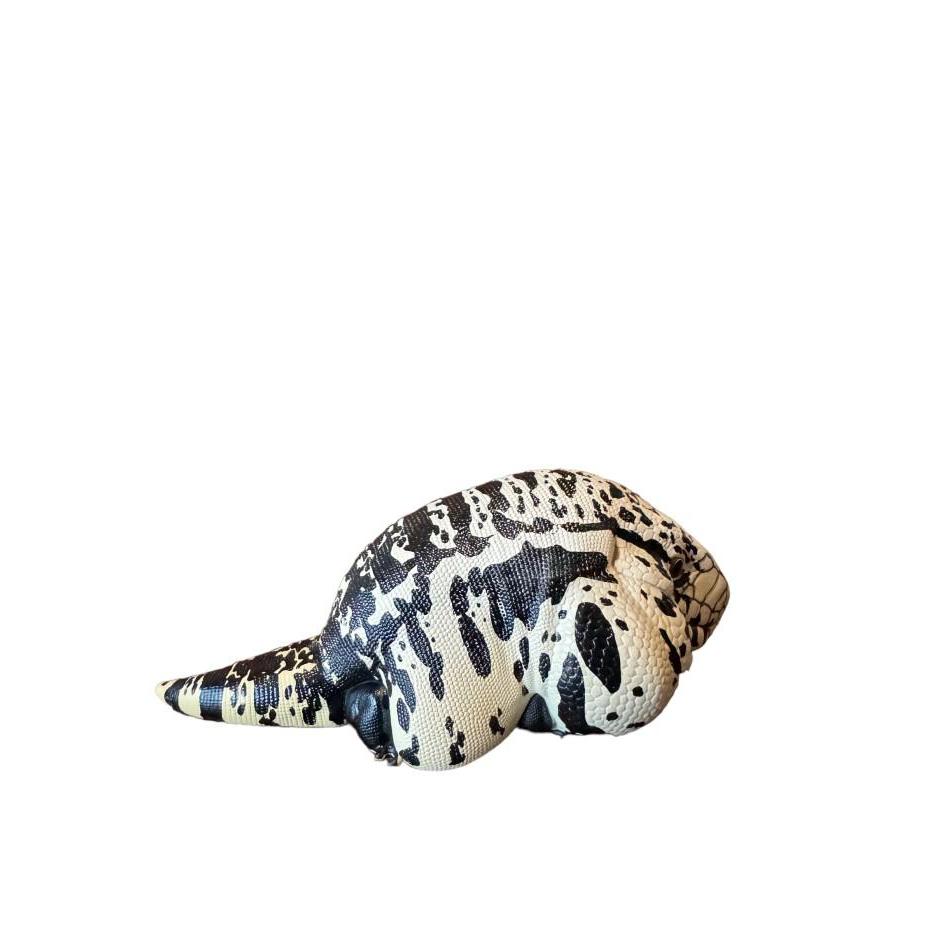 HOT SALE BLACK & WHITE TEGU - SALVATOR MERIANAE RESIN ANIMAL HEAVENLY BODY TERMURAH