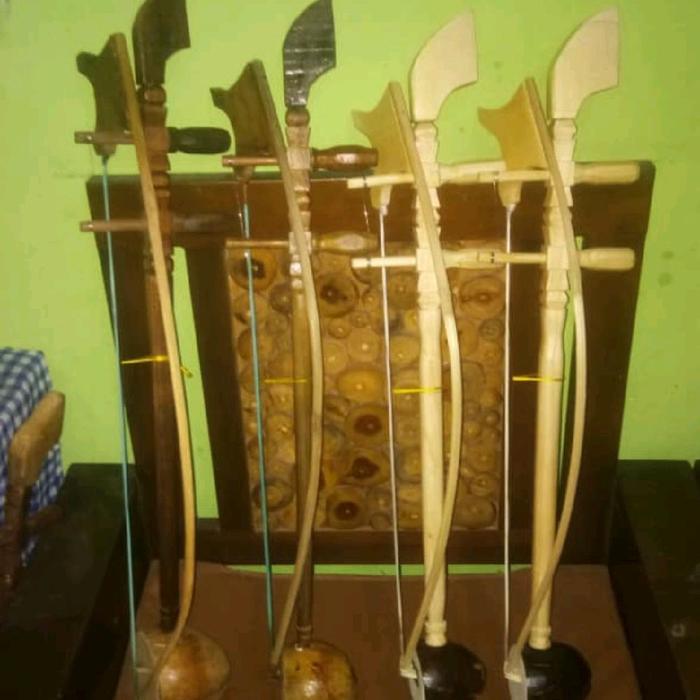 Tehyan/kongahyan alat musik tradisional