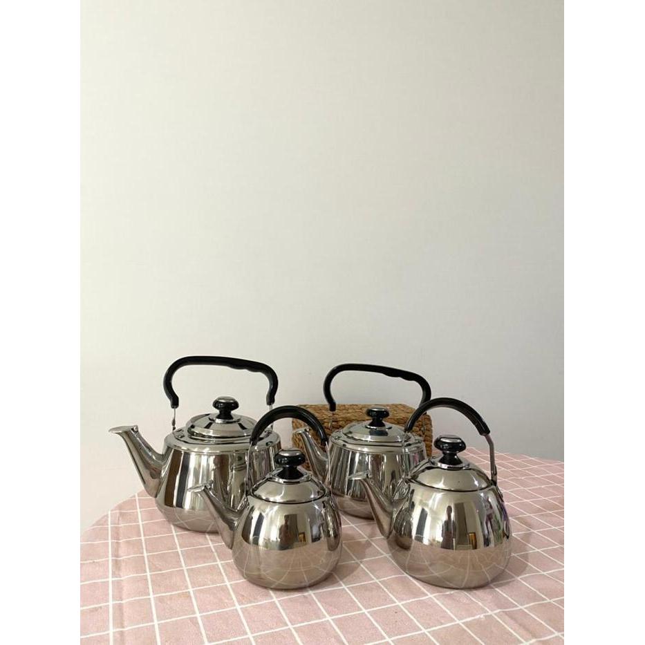 TEKO AIR BUNYI SIUL STAINLESS STEEL BAHAN TEBAL MERK BISTRO