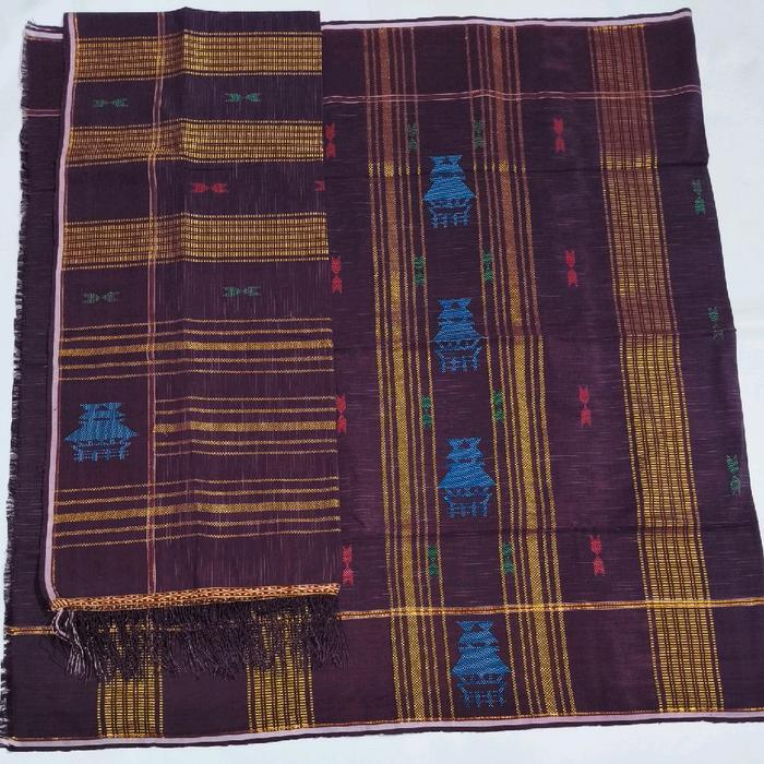 Stelan pakaian adat Karo tenun tangan motif Uis Julu dan Uis Gara, bahan benang sutra, tersedia pili